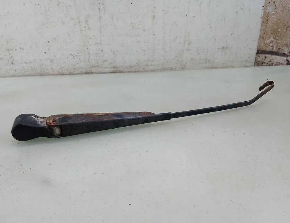 HYUNDAI H-1 Starex (1997-2007) Важіль склоочисника дверей багажника 35099616