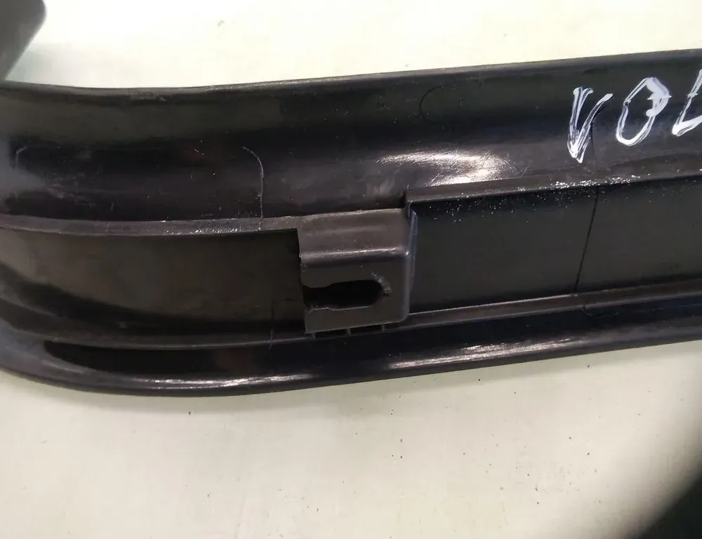 VOLVO V50 1 generation (2003-2012) Панель передней левой двери 35100602