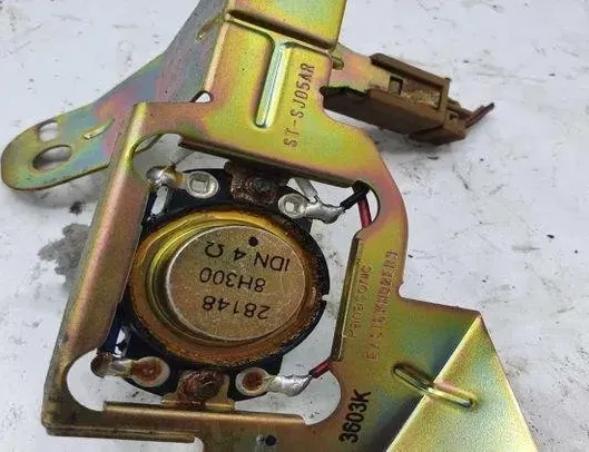 NISSAN X-Trail T30 (2001-2007) Звуковий динамік приладової панелі 281488H300 25516275