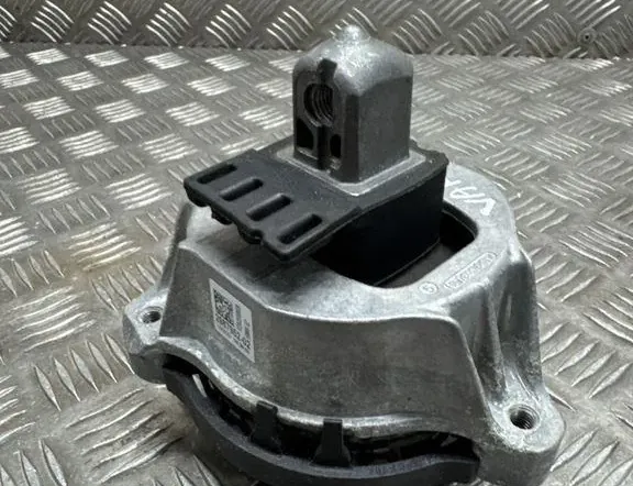 BMW X5 G05/G18 (2018-2024) Передняя подушка двигателя 2987952 33502100