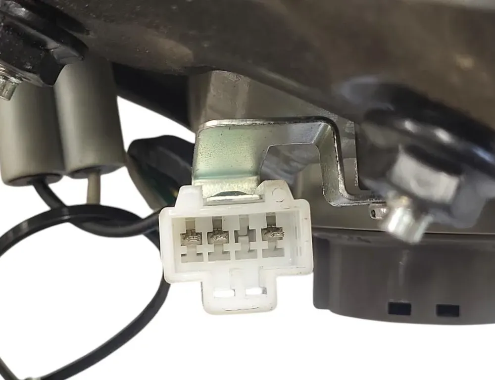 HYUNDAI ix35 1 generation (2009-2015) Ліва задня фара кришки багажника 924052Y0 32809032