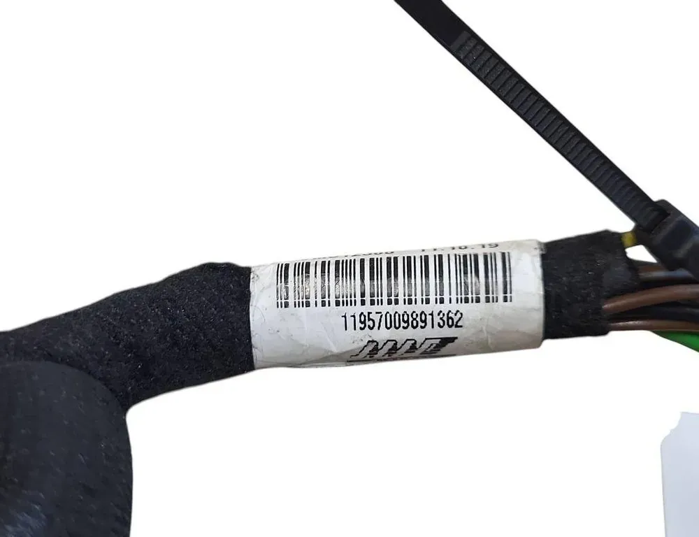 VOLVO V60 2 generation (2018-2023) Ліве бічне дзеркало 048506 35033601