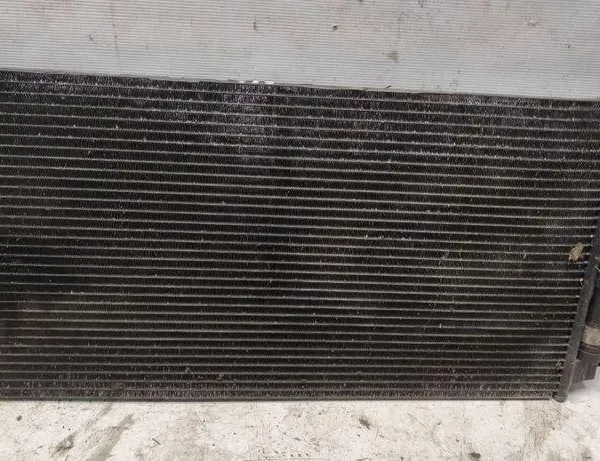 AUDI A4 B5/8D (1994-2001) Радиатор кондиционера 31480873