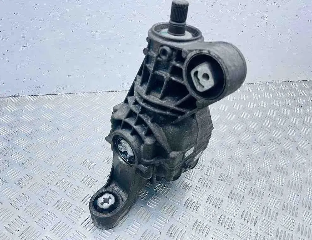 VOLKSWAGEN Touareg 2 generation (2010-2018) Задній диференціал 4460310157 32735303