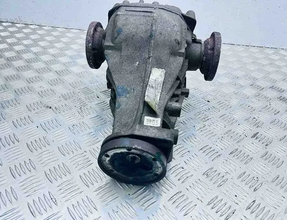 AUDI A8 D2/4D (1994-2002) Задній диференціал 0AR525083 32735305