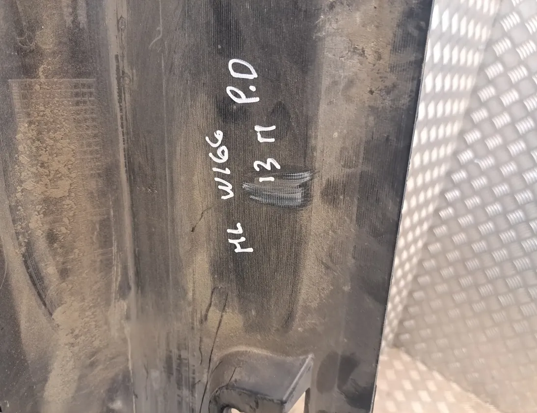 MERCEDES-BENZ M-Class W166 (2011-2015) Права пластикова облицювальна панель порогу A1666900440,A1666980354 23683750