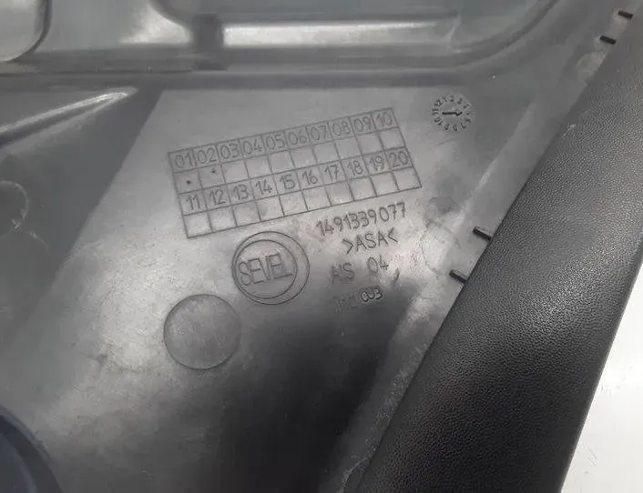 FIAT Ulysse 2 generation (2002-2010) Пластмасса передняя стеклоочистителей 1491339077 20729428