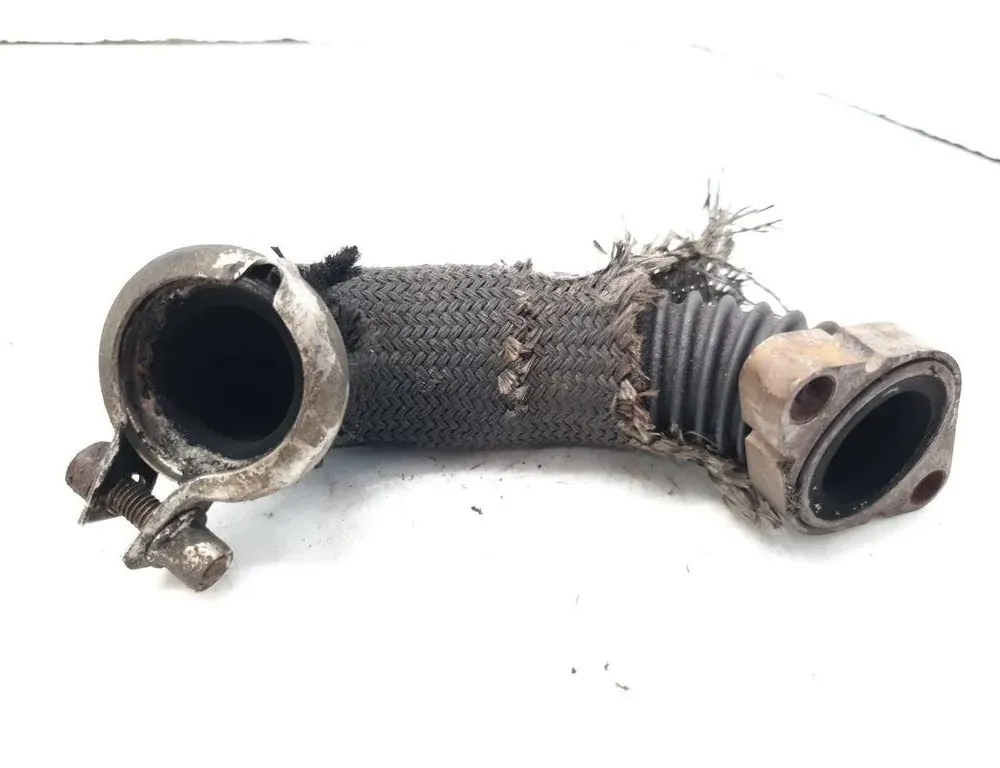 OPEL Vectra C (2002-2005) Трубка рециркуляции отработавших газов 33237517