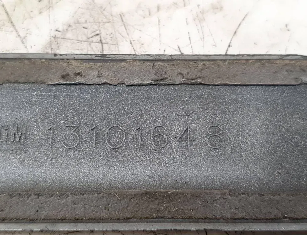 OPEL Vectra C (2002-2005) Молдинг передней левой двери 13101648 33346304