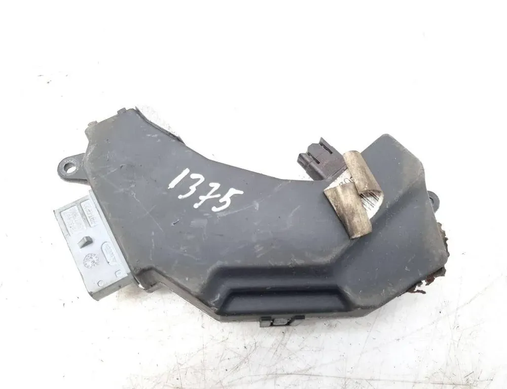 OPEL Vectra C (2002-2005) Реле вентилятора 73421312 33385465