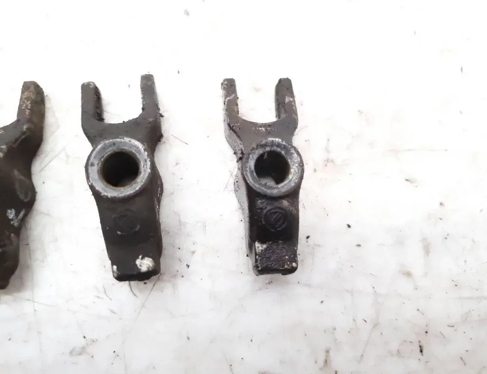 OPEL Vectra C (2002-2005) Держатель форсунки 33492208