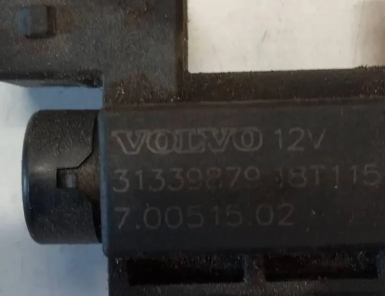 VOLVO S90 2 generation (2016-2023) Вакуумний клапан 18T115,31339879 33122768