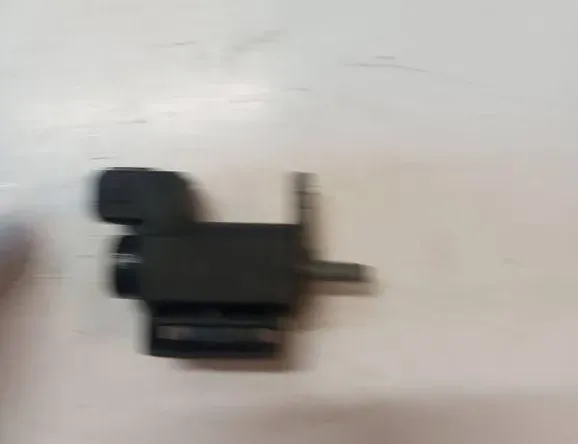 VOLVO V60 1 generation (2010-2020) Соленоїдний клапан 31339879 33154528