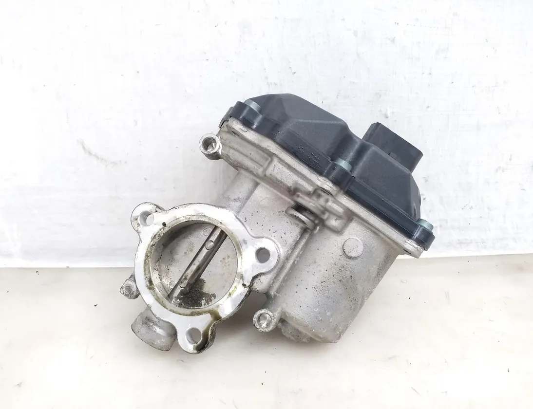 SKODA Karoq 1 generation (2017-2024) Дросельна заслонка 04L131501M 29824029