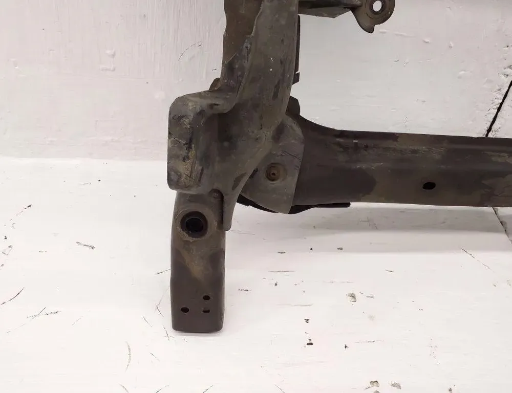 MERCEDES-BENZ C-Class W205/S205/C205 (2014-2023) Передня підвіска A2056280057 32930404