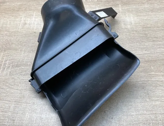 MERCEDES-BENZ E-Class W124 (1984-1997) ДЕТАЛЬ (ДЕТАЛИ) КАНАЛА ЗАБОРА ВОЗДУХА 1030940311 34440779