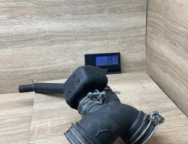 TOYOTA Prius 4 generation (XW50) (2015-2023) ДЕТАЛЬ (ДЕТАЛИ) КАНАЛА ЗАБОРА ВОЗДУХА 1788037310,1788137330,1789337130 34440354