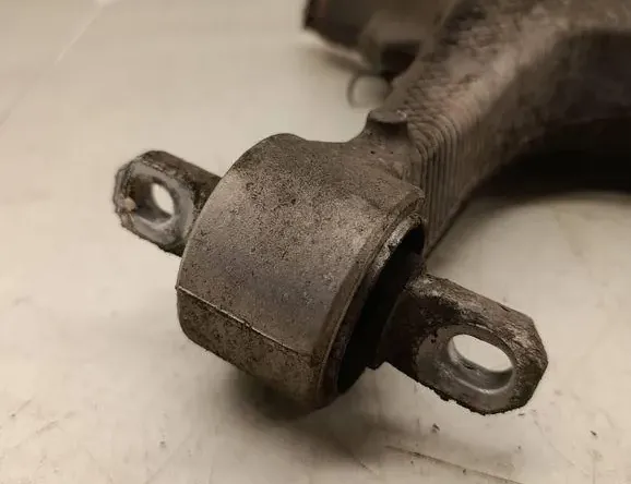 VOLVO XC90 2 generation (2014-2024) Задній правий важіль 32246510 35051286