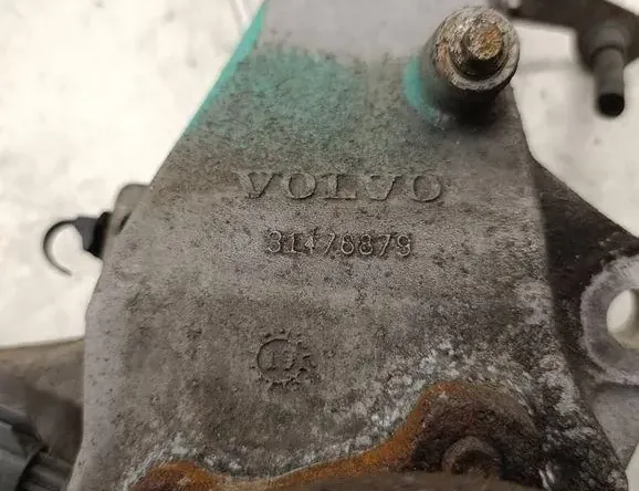 VOLVO XC90 2 generation (2014-2024) Ступица передняя правая 31476879 35049336