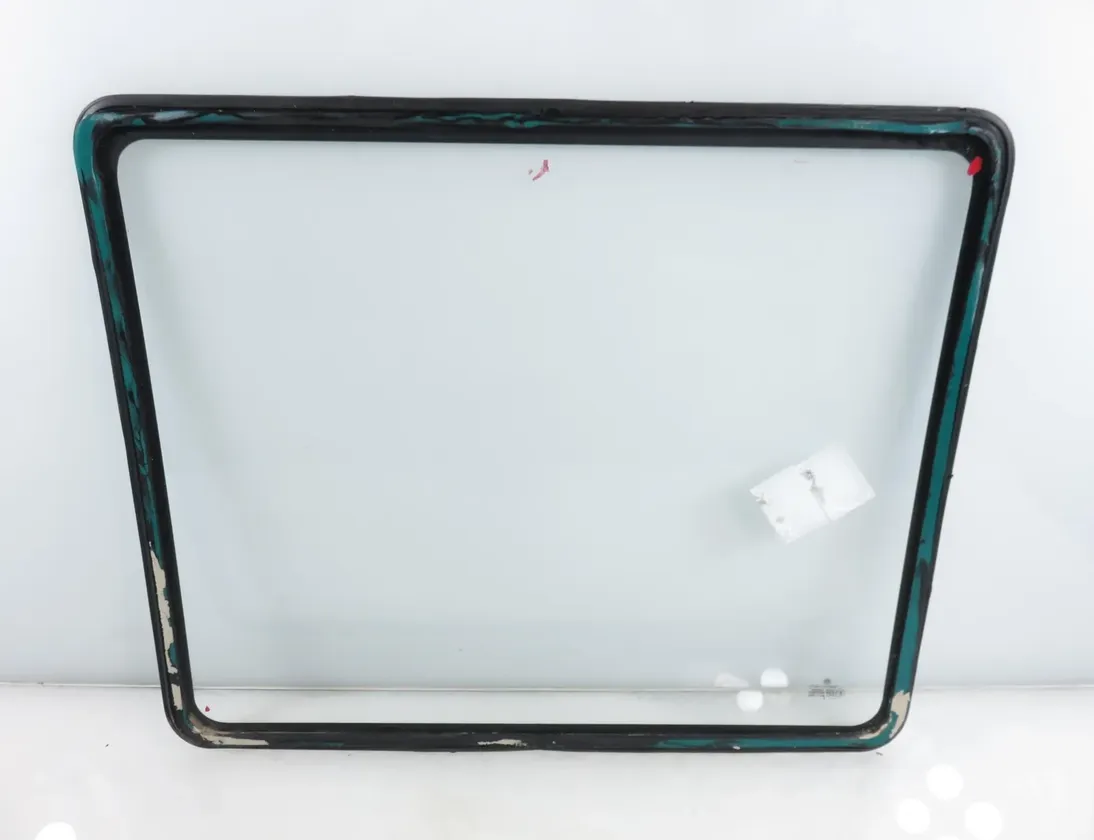 VOLKSWAGEN Transporter T4 (1990-2003) Заднє кузовне скло ліве 33527424