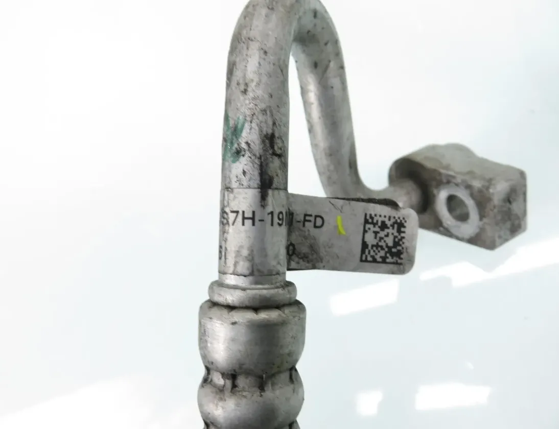 FORD S-Max 2 generation (2015-2024) Шланг змінного струму DS7H19E881CD,DS7H19N601FD,E1GH19N602BB 34802782