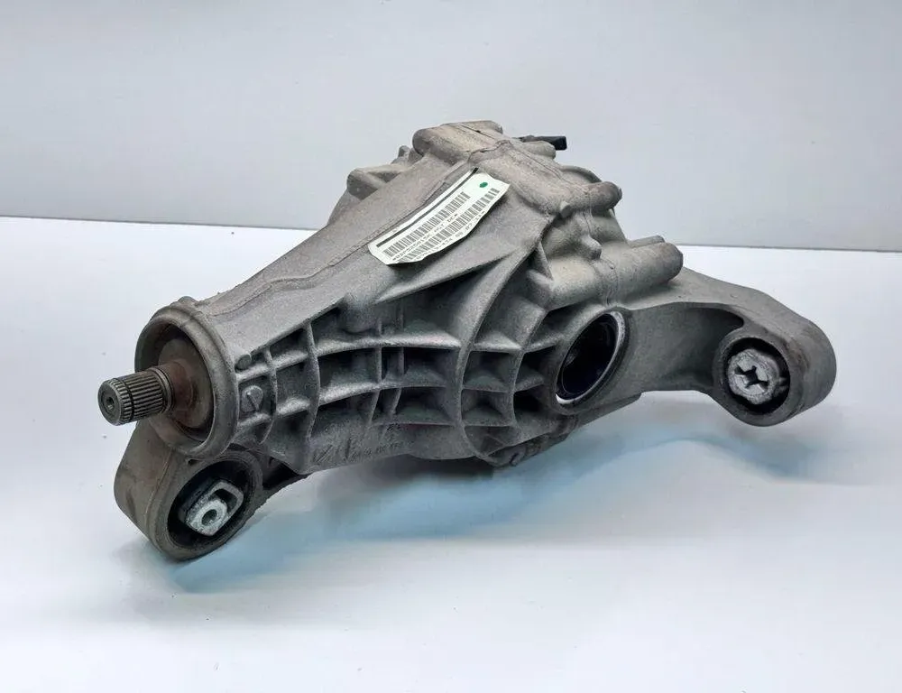 VOLKSWAGEN Touareg 2 generation (2010-2018) Задній диференціал 0BP525015H 30695995