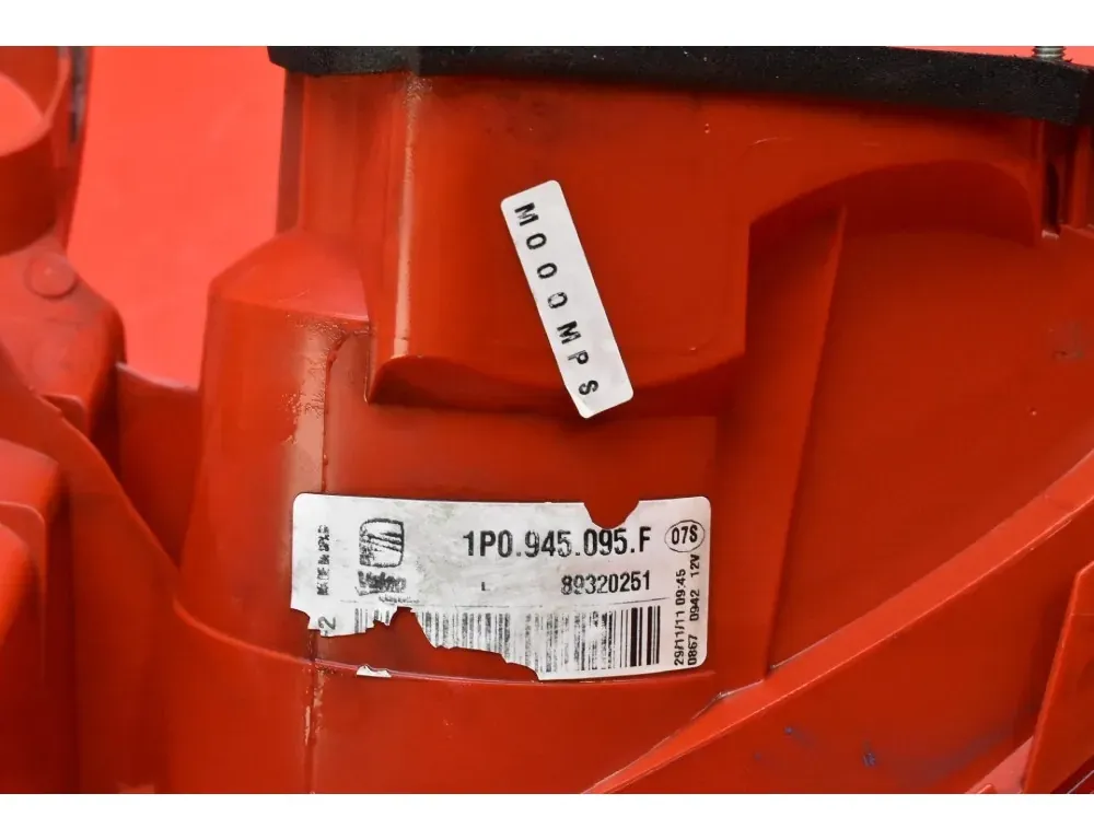 SEAT Leon 3 generation (2012-2020) Заднє ліве заднє світло 1P0945095F 33510816
