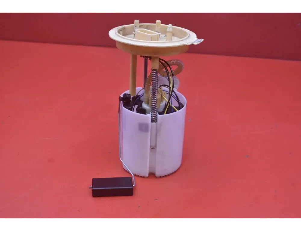 VOLKSWAGEN Golf 6 generation (2008-2015) Паливний насос 1K0919050J 33664746