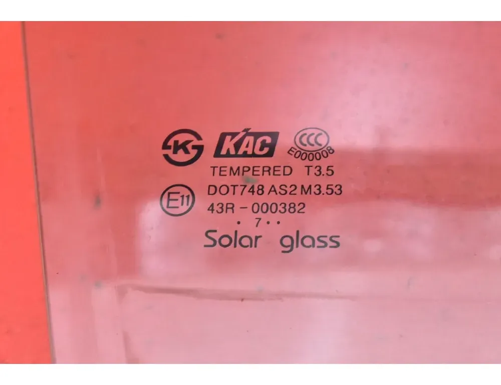 CHEVROLET Captiva 1 generation (2006-2018) Фортка передняя левая 35108520