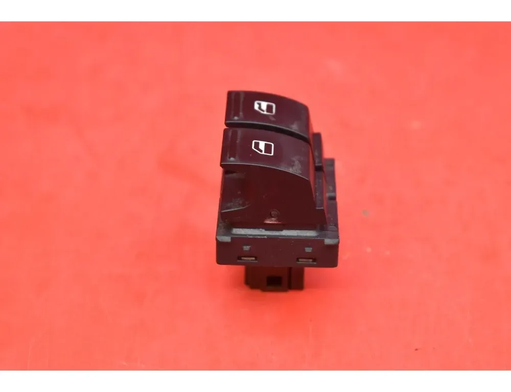 SKODA Roomster 5J  (2010-2015) Кнопка стеклоподъемника передней левой двери 1Z0959858 35108532