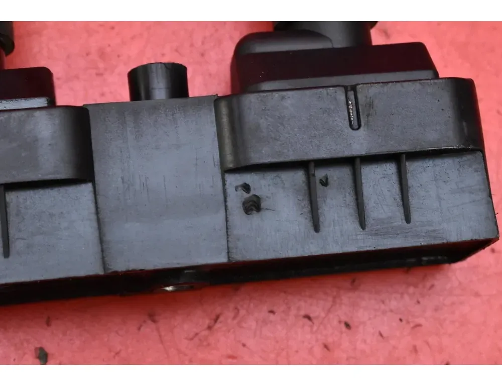 OPEL Meriva 1 generation (2002-2010) Котушка високої напруги 35108638