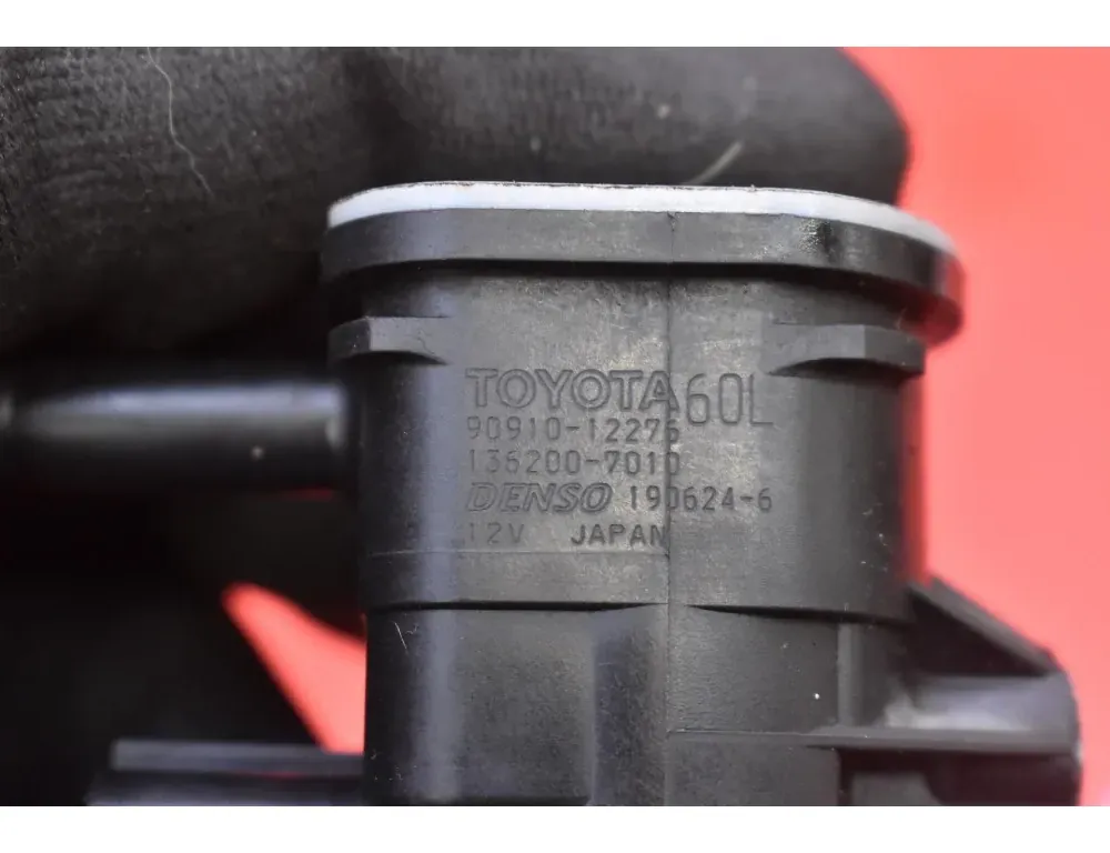 TOYOTA Corolla 11 generation E160/E170 (2012-2018) Вакуумный клапан 90910-12276 35108530