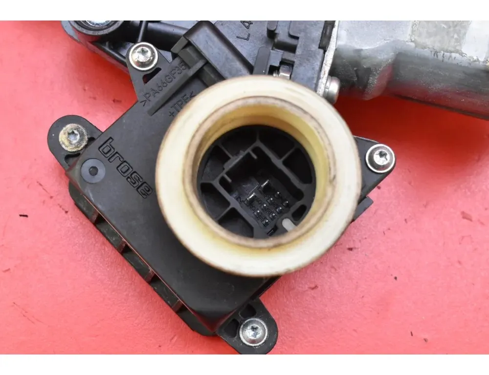 TOYOTA Corolla Verso 1 generation (2001-2009) Регулятор вікна лівої передньої двері 85720-0F030-B 35108670