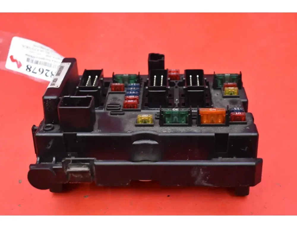 PEUGEOT C-Class W206 (2021-2023) Блок плавких запобіжників 9650663880 35108665