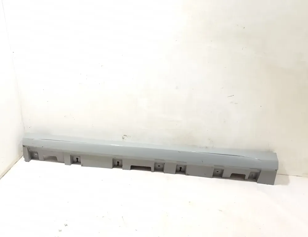 MERCEDES-BENZ GLE W167 (2019-2024) Ліва пластикова облицювальна панель порогу A1676982101 35106928