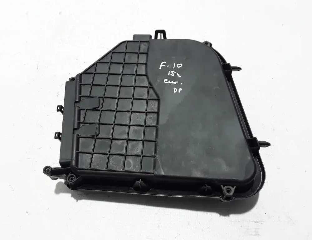 BMW 5 Series F10/F11 (2009-2017) Тримач блоку запобіжників 7555151,12907555151 22409308