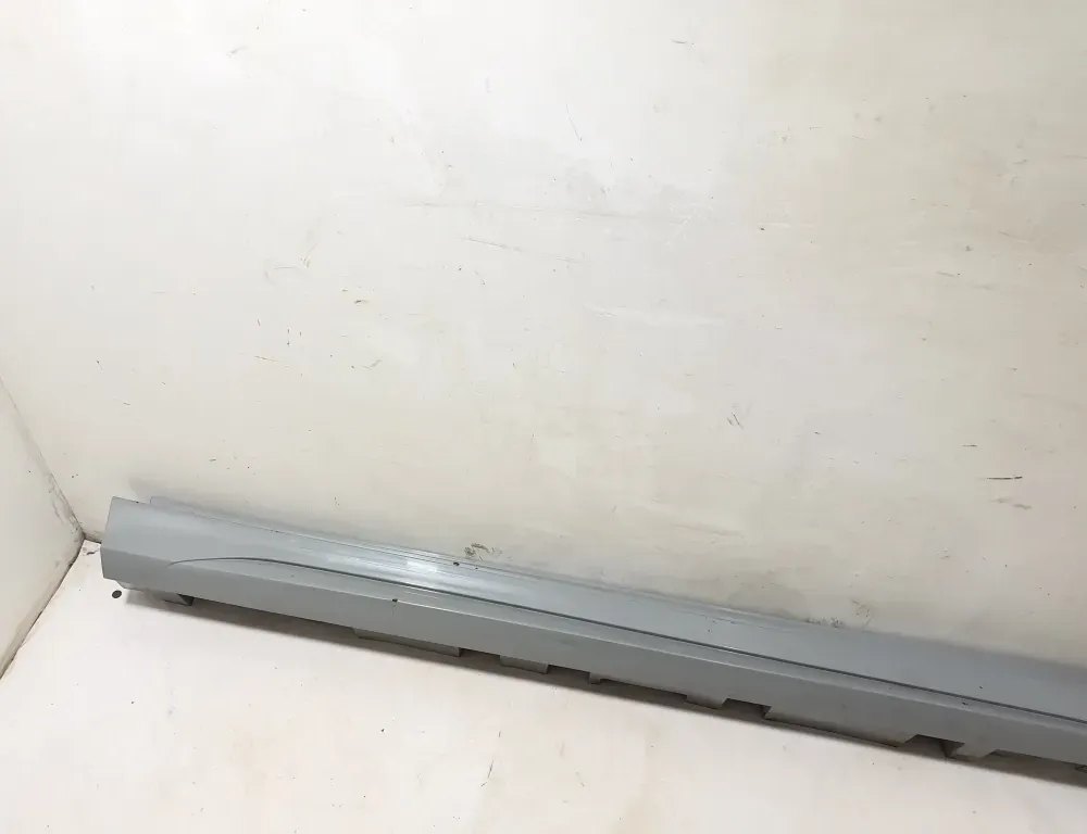 MERCEDES-BENZ GLE W167 (2019-2024) Права пластикова облицювальна панель порогу A1676983201 35106935