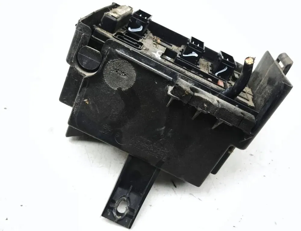 CITROËN C3 1 generation (2002-2010) Блок запобіжників 9638502580F 35105427