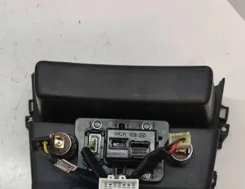 HYUNDAI Kona 1 generation (2017-2024) Отделка центральной консоли 84624j9200 33326110