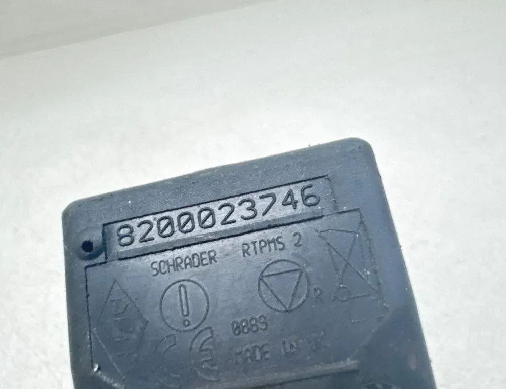 RENAULT Laguna 2 generation (2001-2007) Датчик давления в шинах 8200023746 31385842