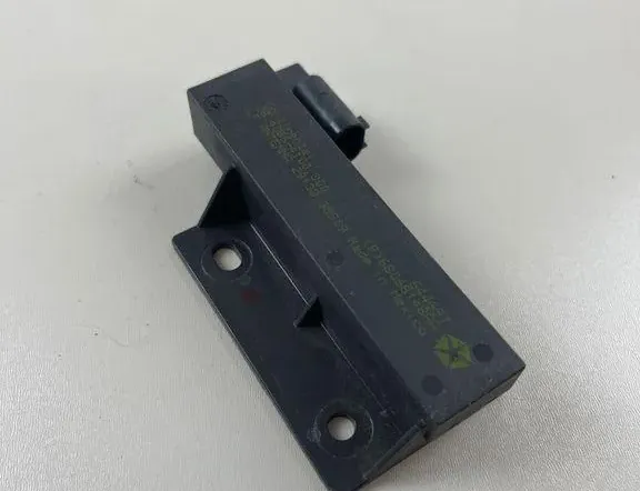 CHRYSLER Pacifica 2 generation (RU) (2016-2023) Антенный модуль 68068148AA 33269490