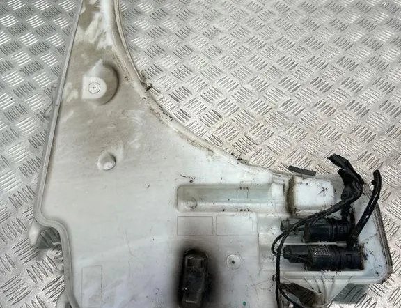 BMW X1 E84 (2009-2015) Бачок омывателя 7068998 33361985