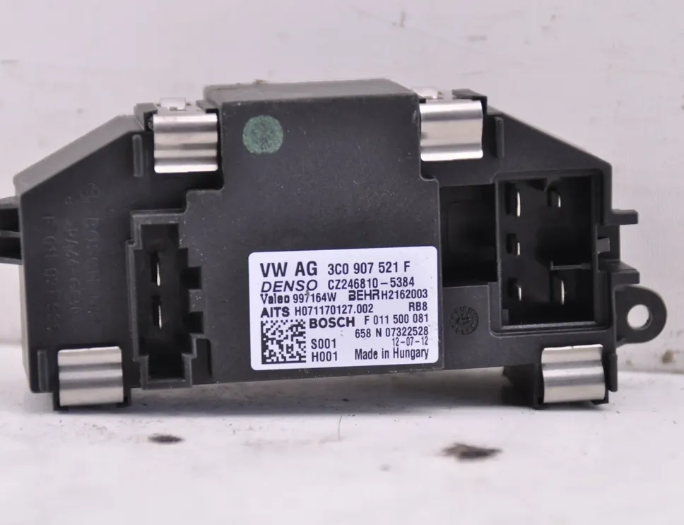 SKODA Octavia 2 generation (2004-2013) Резистор обігрівача салону 3C0907521F 31881455