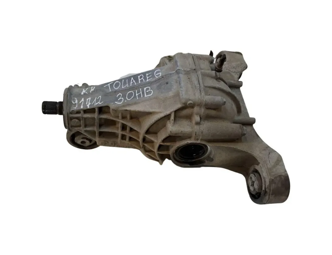 VOLKSWAGEN Touareg 2 generation (2010-2018) Задній диференціал 4460310090 30133548
