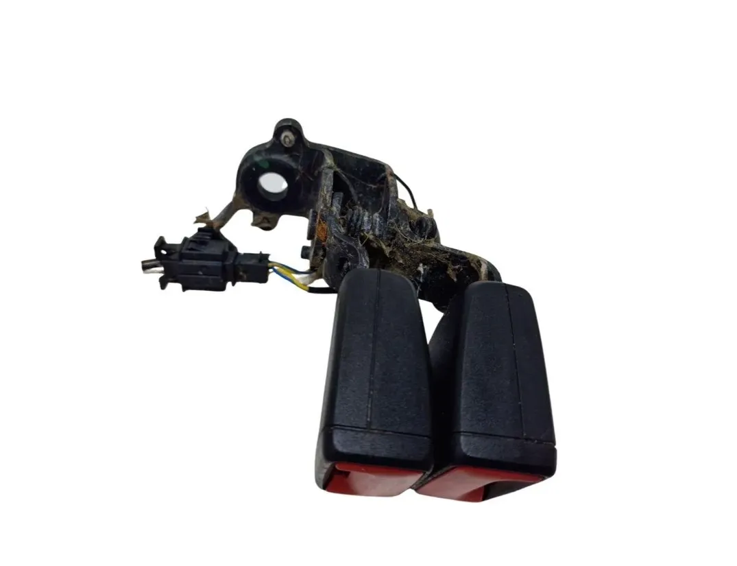 VOLKSWAGEN Passat B7 (2010-2015) Средняя пряжка сиденья задняя 3V0857739A 30152794