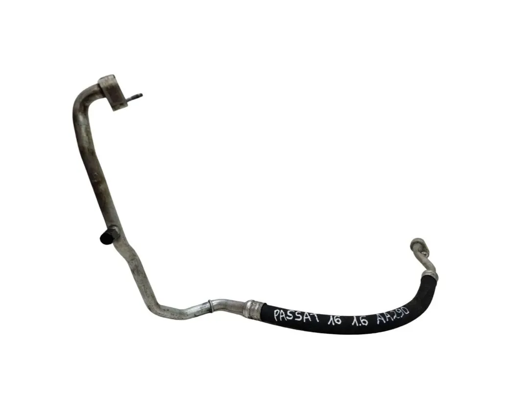 VOLKSWAGEN Passat B7 (2010-2015) Трубки кондиционера 5Q0820743M 30160794