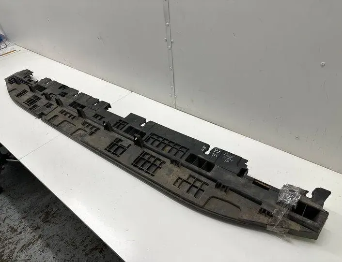 MERCEDES-BENZ GLE W167 (2019-2024) Ліва пластикова облицювальна панель порогу A1676900604 22206495