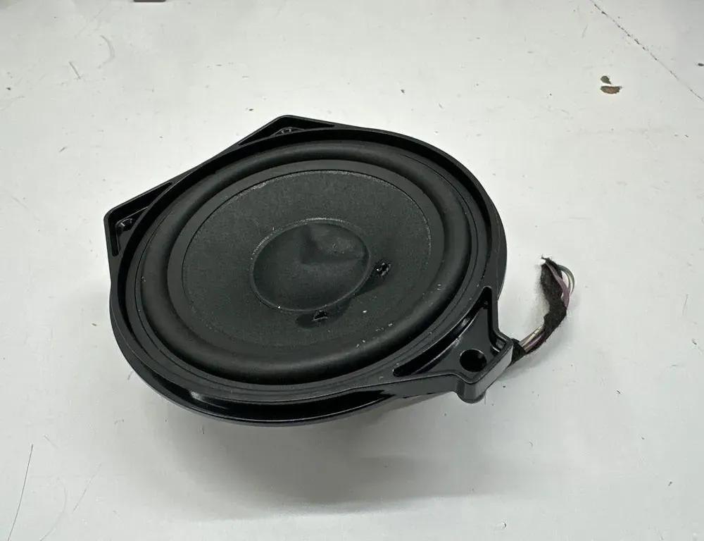 MERCEDES-BENZ GLE W167 (2019-2024) Гучномовець передньої правої двері A2058200402 33498964