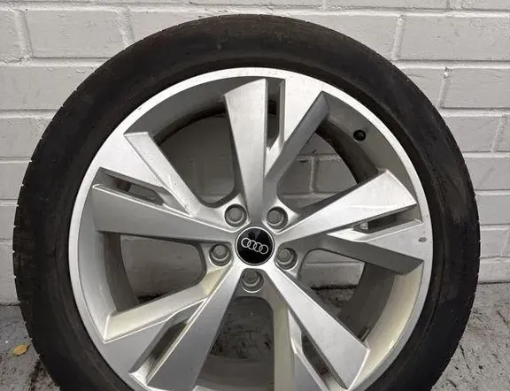 AUDI Q4 Sportback e-tron 1 generation (2021-2024) Колесо 81A601170,89A601025M 34848280