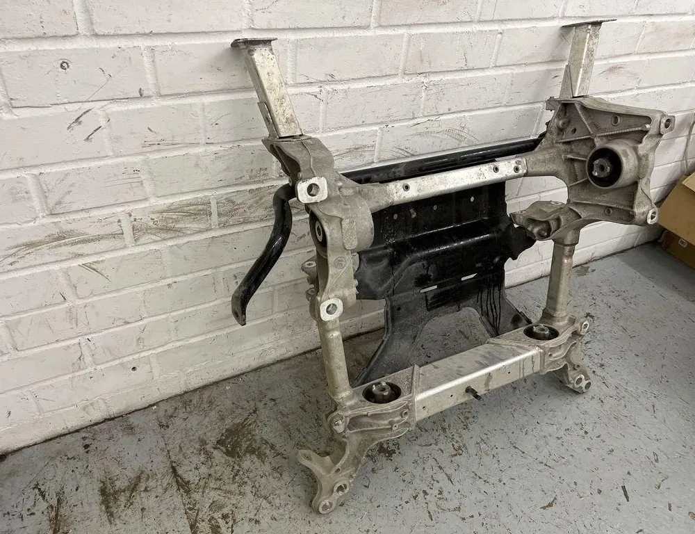 AUDI Передня підвіска 4KE399313E,4M0411305B,4KE806392 35104111